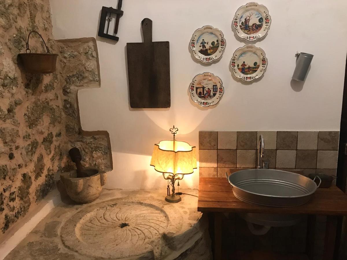 Le Prigioni Del Palazzo B&B ソラ エクステリア 写真